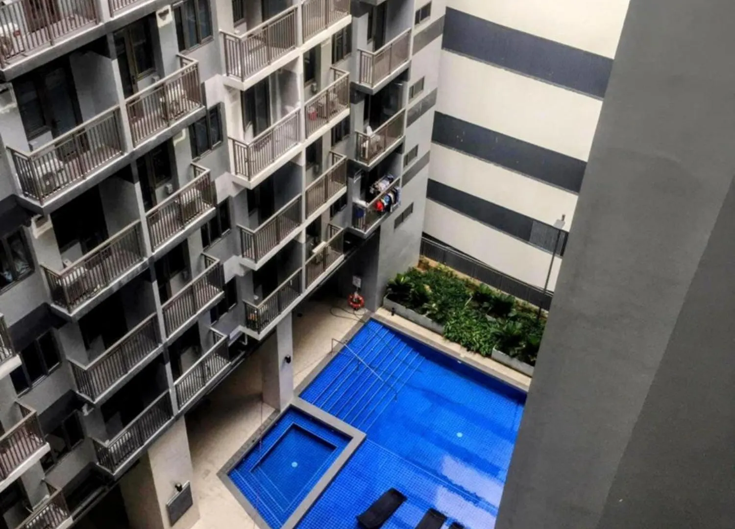 Apartment 1Br With Balcony Condotel In Moa Complex, Entertainment City, Near Naia, Free Wifi, Netflix Manila